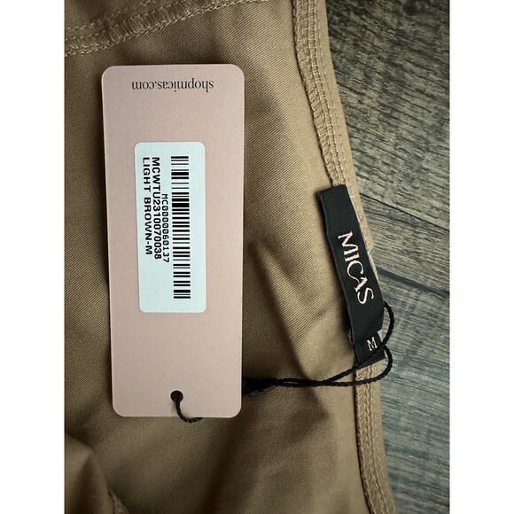 Micas Women's Medium Light Brown Foldover Smocked Side Zipper Tube Top - Picture 7 of 7